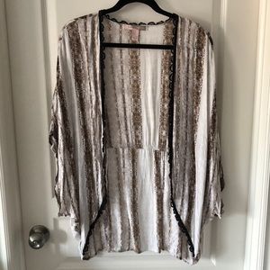 Forever 21 Kimono